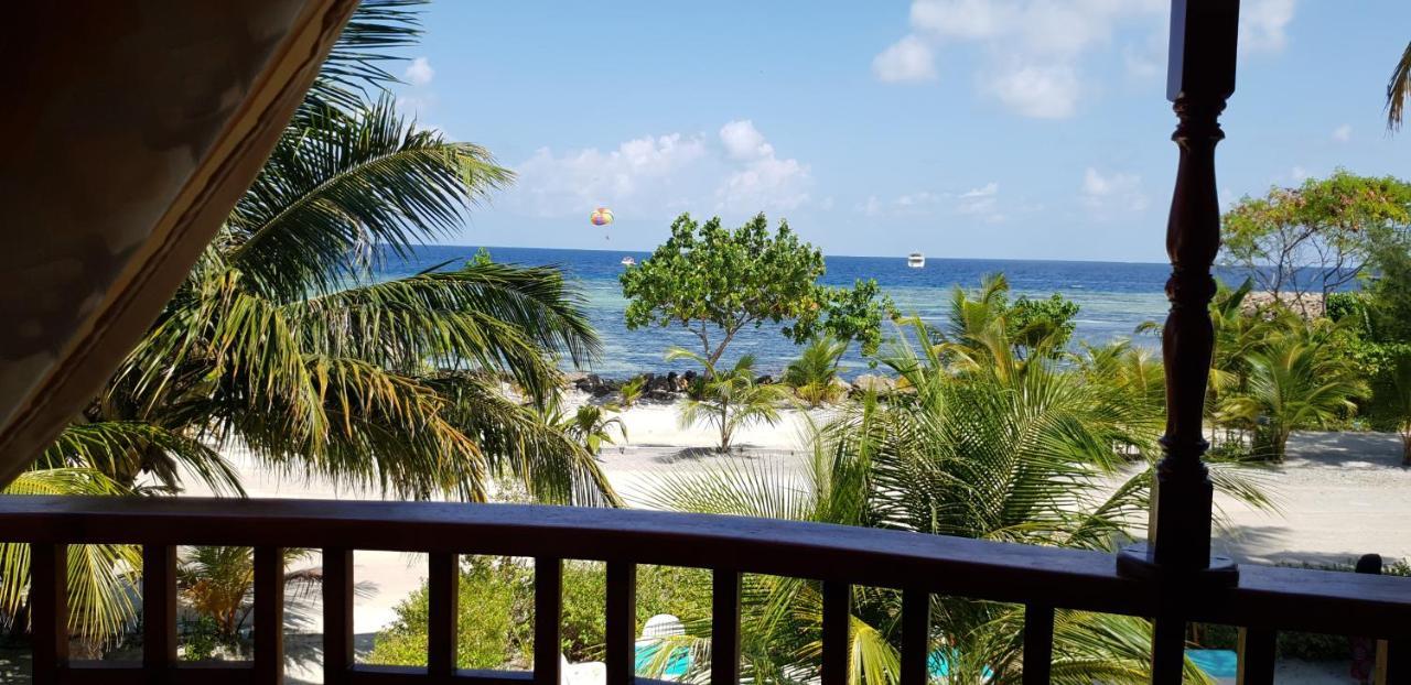 Arora Inn Maafushi Zewnętrze zdjęcie